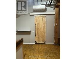 2474 - 2480 Dundas Street W, Toronto, ON M6P1W9 Photo 8