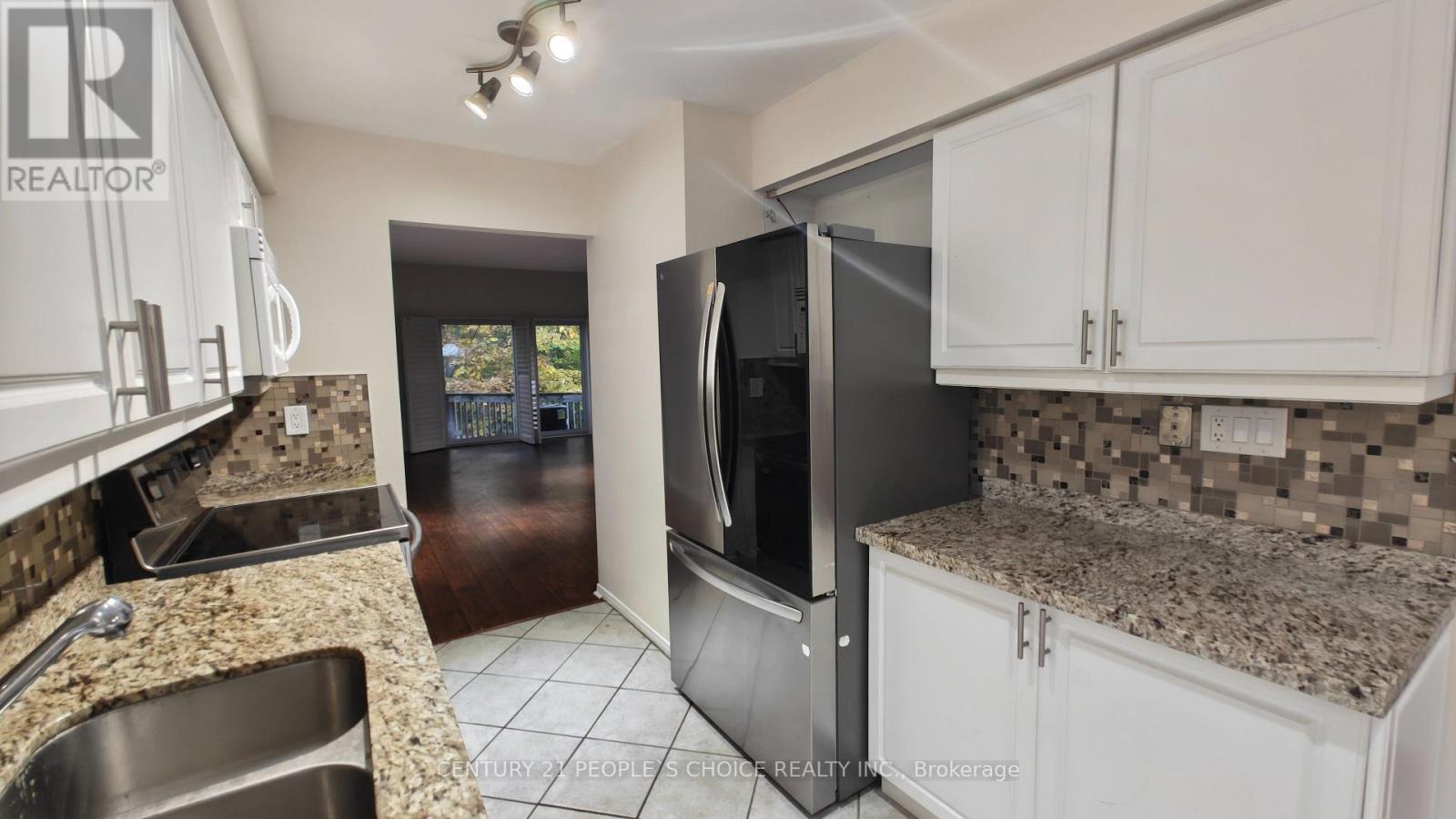2110 Cleaver Avenue — photo 11