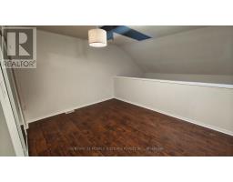 215 - 2110 Cleaver Avenue, Burlington, ON L7M3Z3 Photo 19