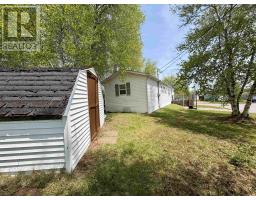 60 Rosewood Drive, Amherst, NS B4H4S6 Photo 9