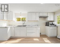 Storage - 44 Courtney Road, Dartmouth, NS B3A4B8 Photo 8