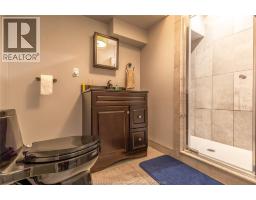 1709 Division Road, Kingsville, ON N9Y2H1 Photo 32