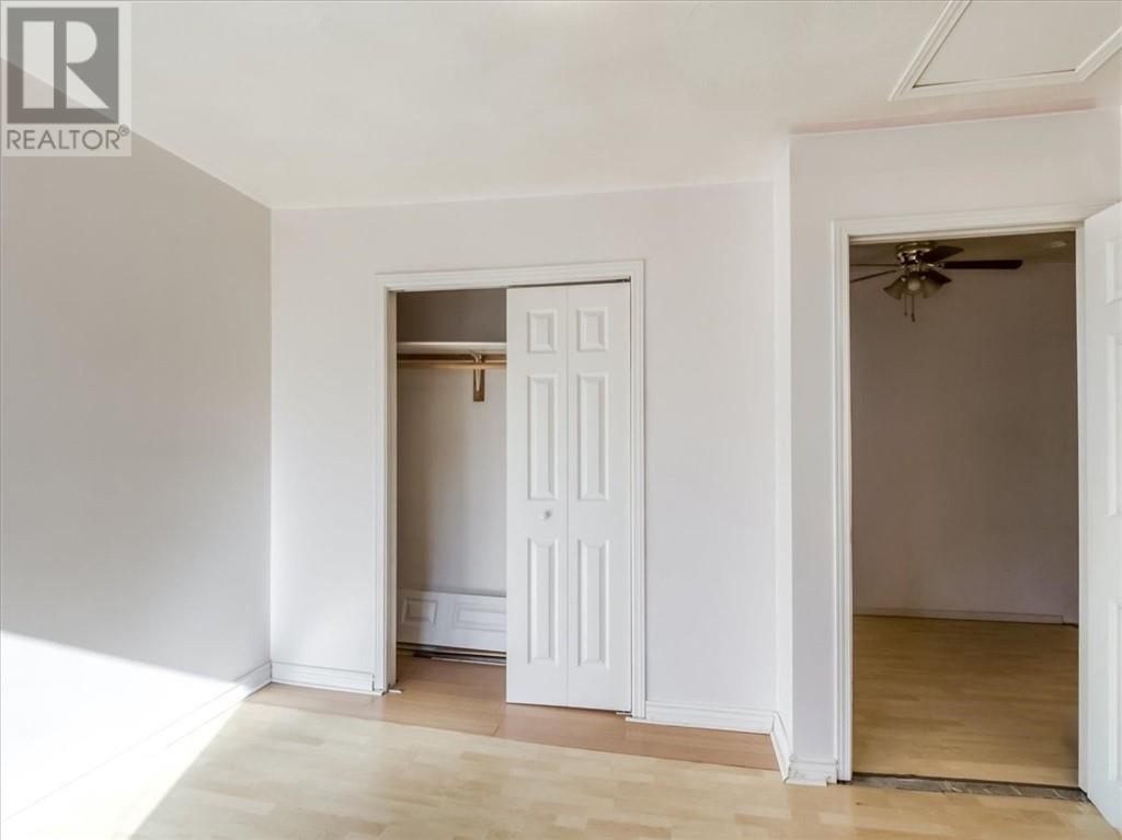 34 Lorne St. - 22