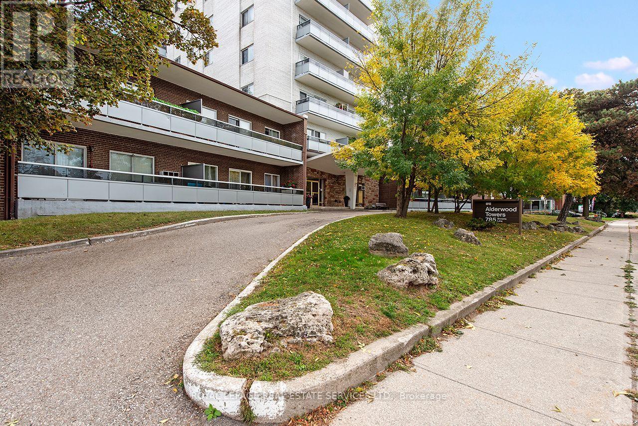 305- 785 Browns Line, Toronto, ON photo 31