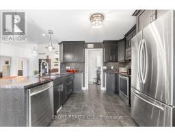 Kitchen - 64 Farmington Crescent, Belleville, ON K8N0J8 Photo 6