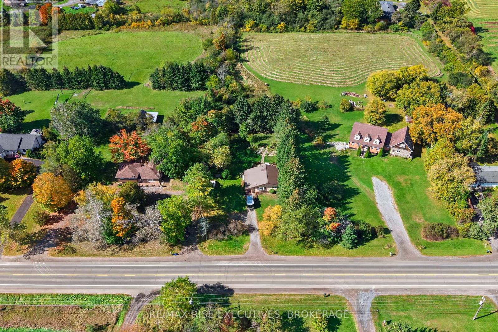 4259 SYDENHAM ROAD - Image 26