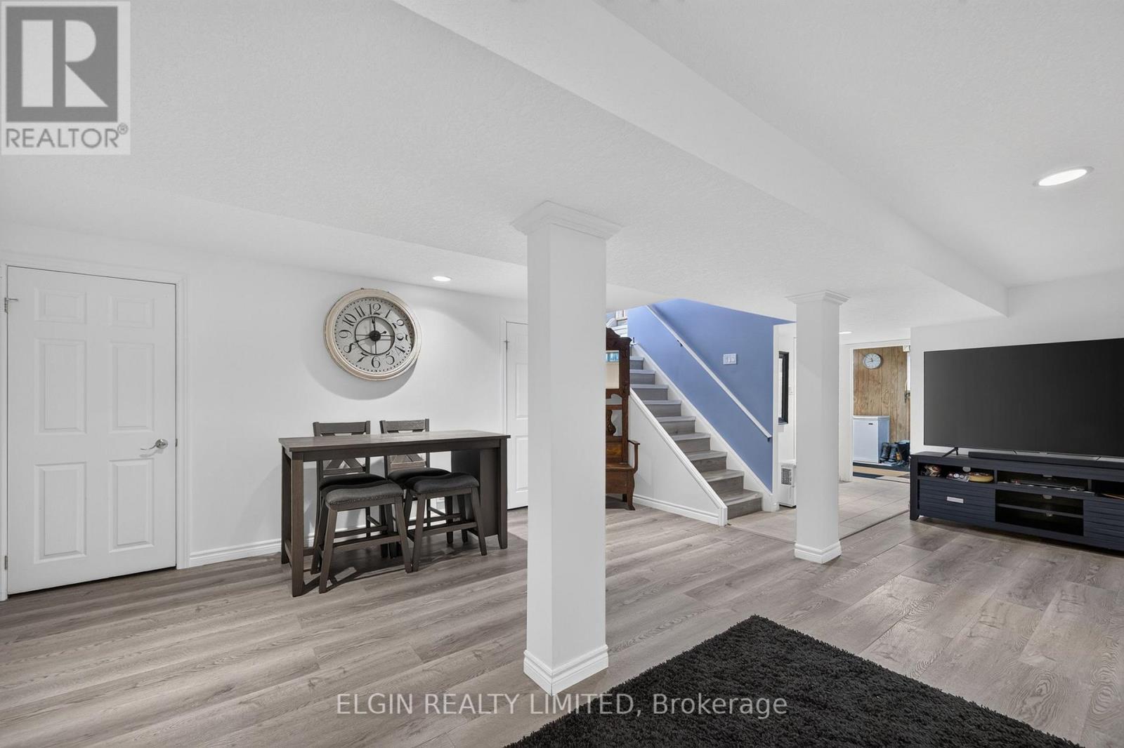12 RICKWOOD PLACE - 20