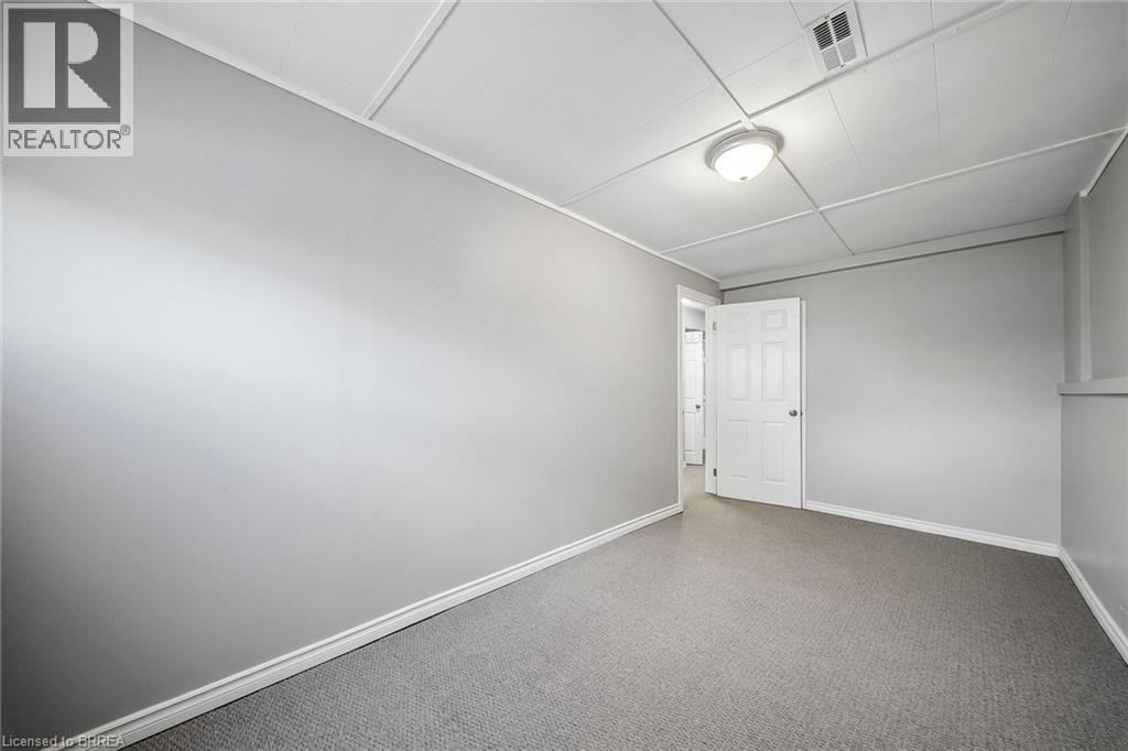 6 DEERFIELD Parkway - Image 24