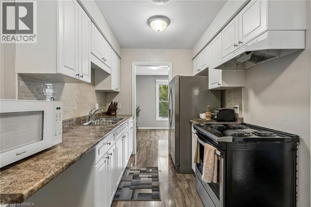 6 DEERFIELD Parkway - Image 11