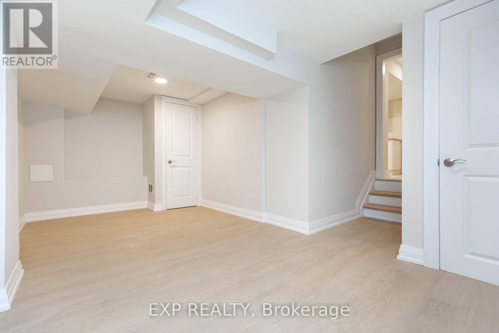 84 Laurel Avenue — photo 14