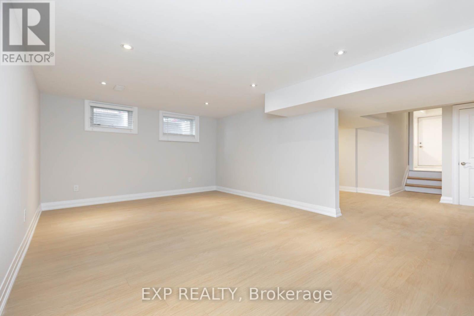 84 Laurel Avenue — photo 18