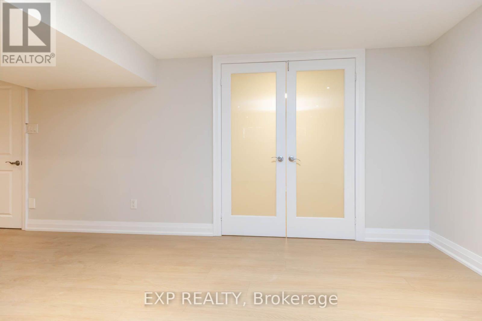 84 Laurel Avenue — photo 21