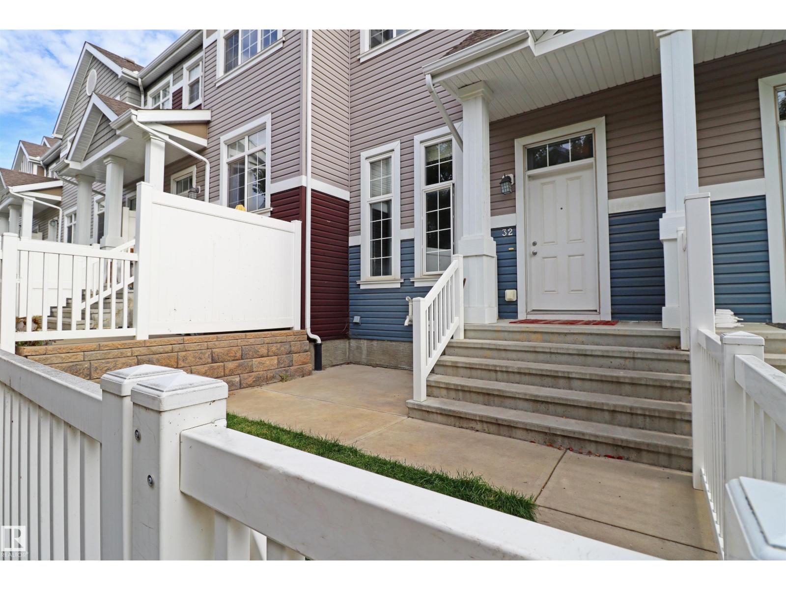 #32 9151 SHAW WY SW - 3