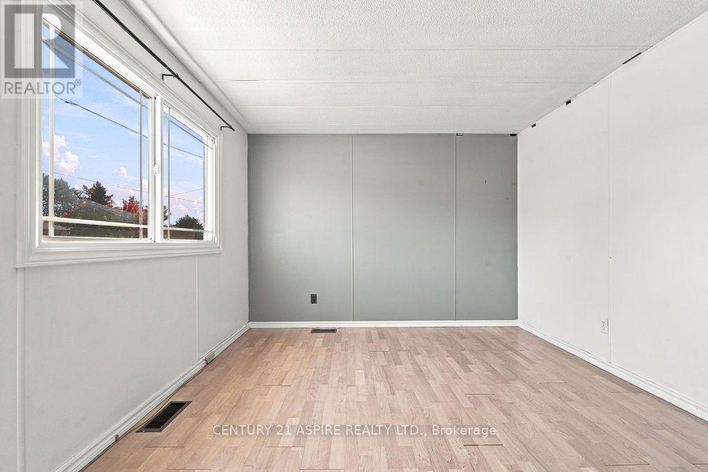7 William Street — photo 28