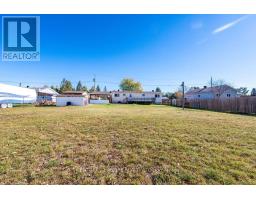 7 William Street, Petawawa, ON K8H2K3 Photo 39