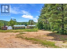 Bedroom - 662a Long Lake Road, Madawaska Valley, ON K0J1B0 Photo 8