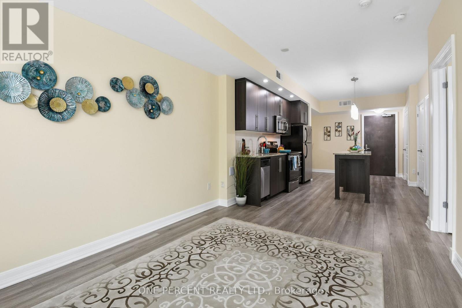#214 238 BESSERER STREET - Image 21