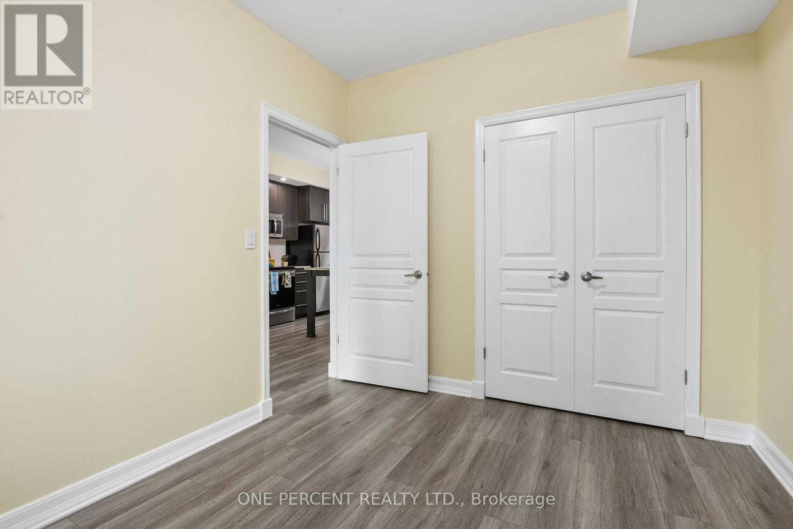 #214 238 BESSERER STREET - Image 24