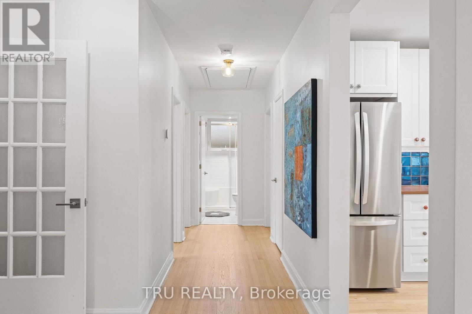 2110 HONEYWELL AVENUE - 23