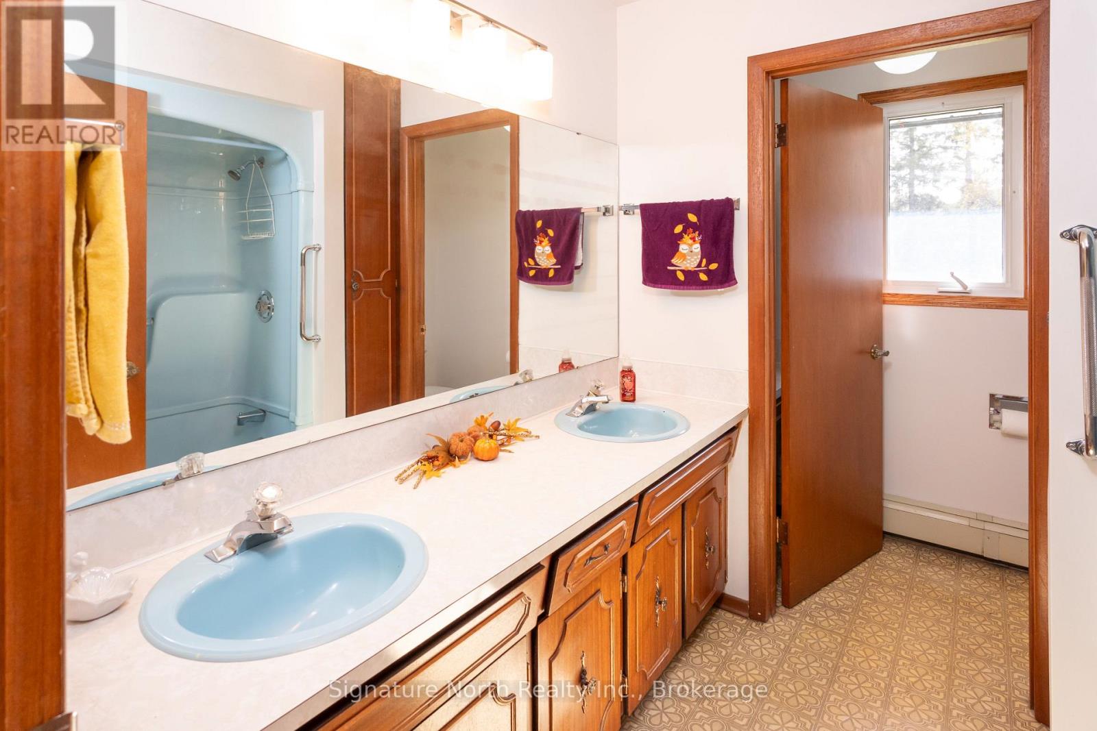 1770 Rosslyn Road — photo 16