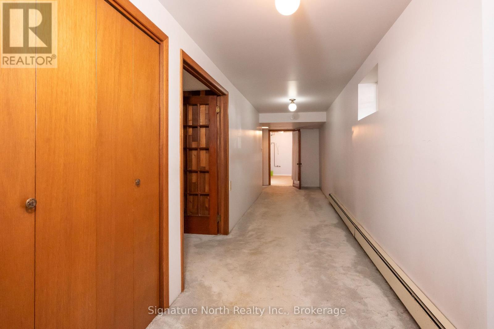 1770 ROSSLYN ROAD - 24