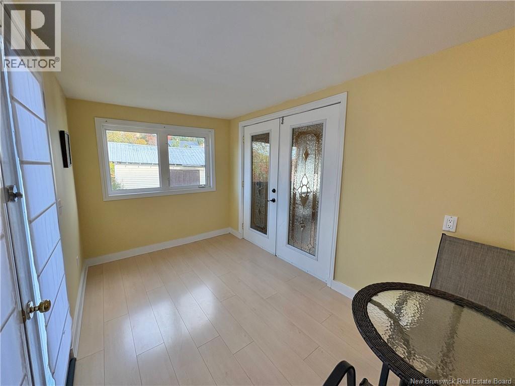 15 Underhill Street - 21