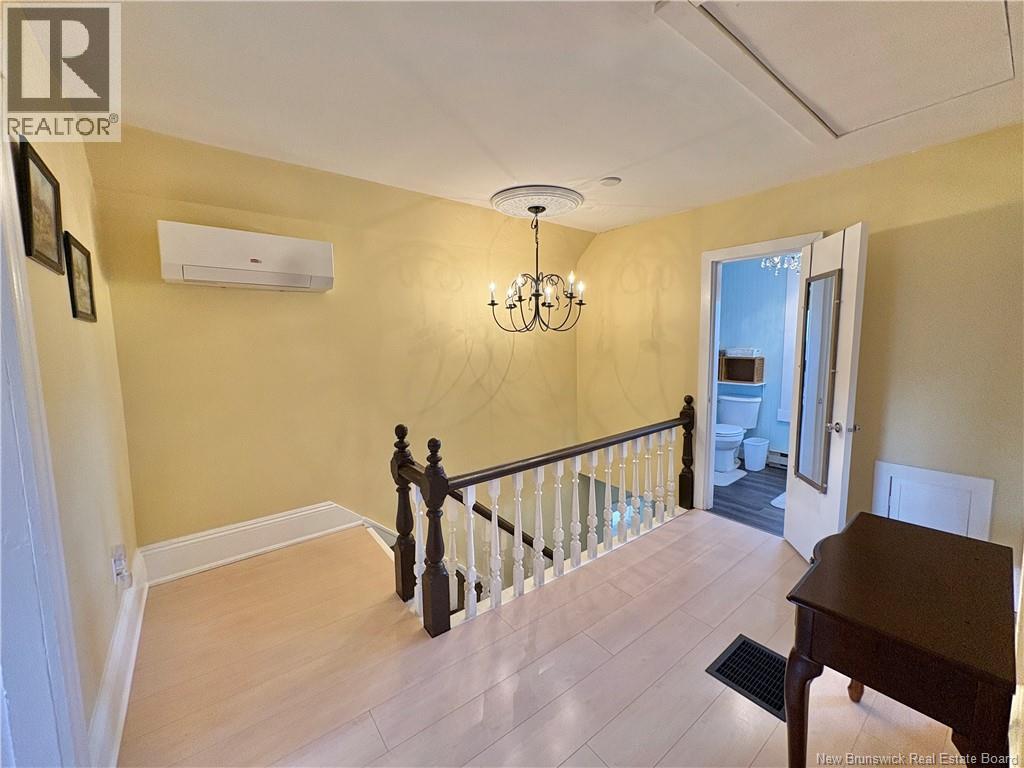 15 Underhill Street - 24