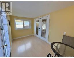 15 Underhill Street, photo 21
