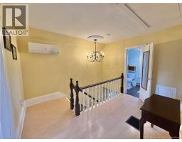 15 Underhill Street, photo 24