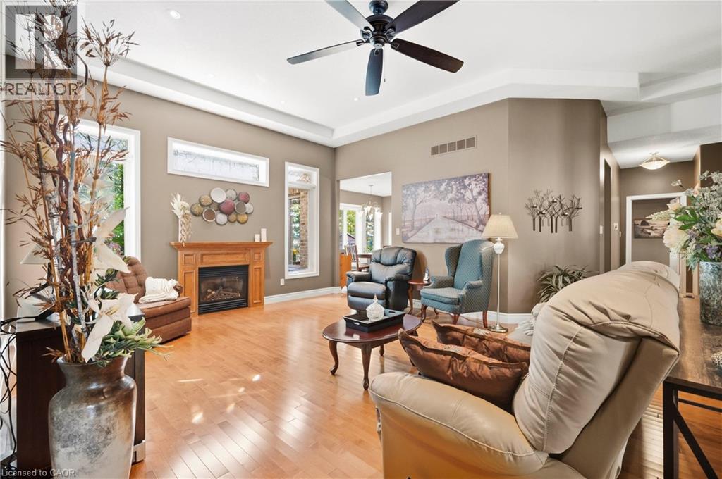 12 WELWOOD Avenue - 18