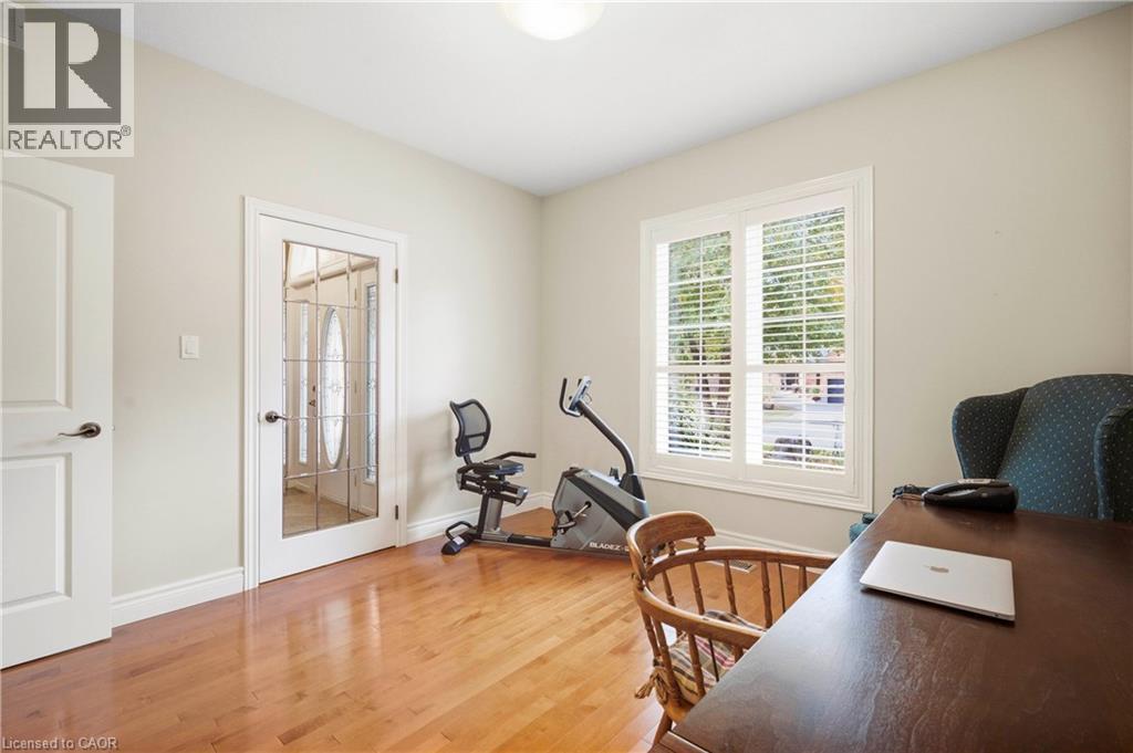 12 WELWOOD Avenue - 25