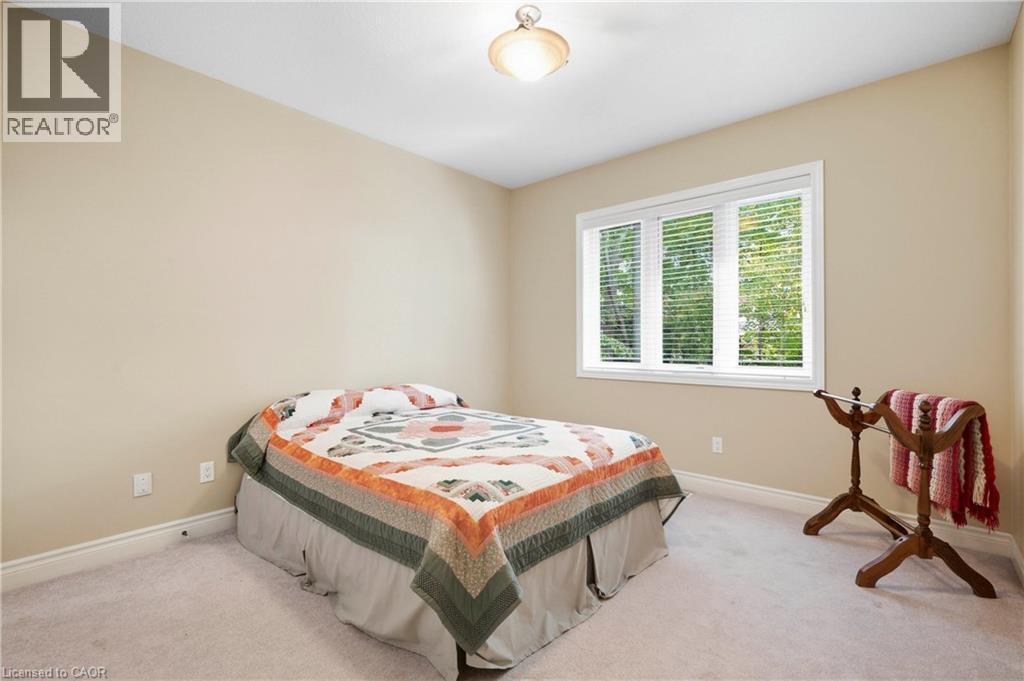 12 WELWOOD Avenue - 27
