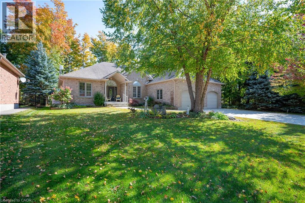 12 WELWOOD Avenue - 3