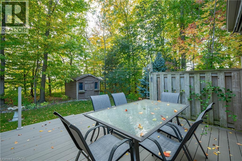 12 WELWOOD Avenue - Image 37