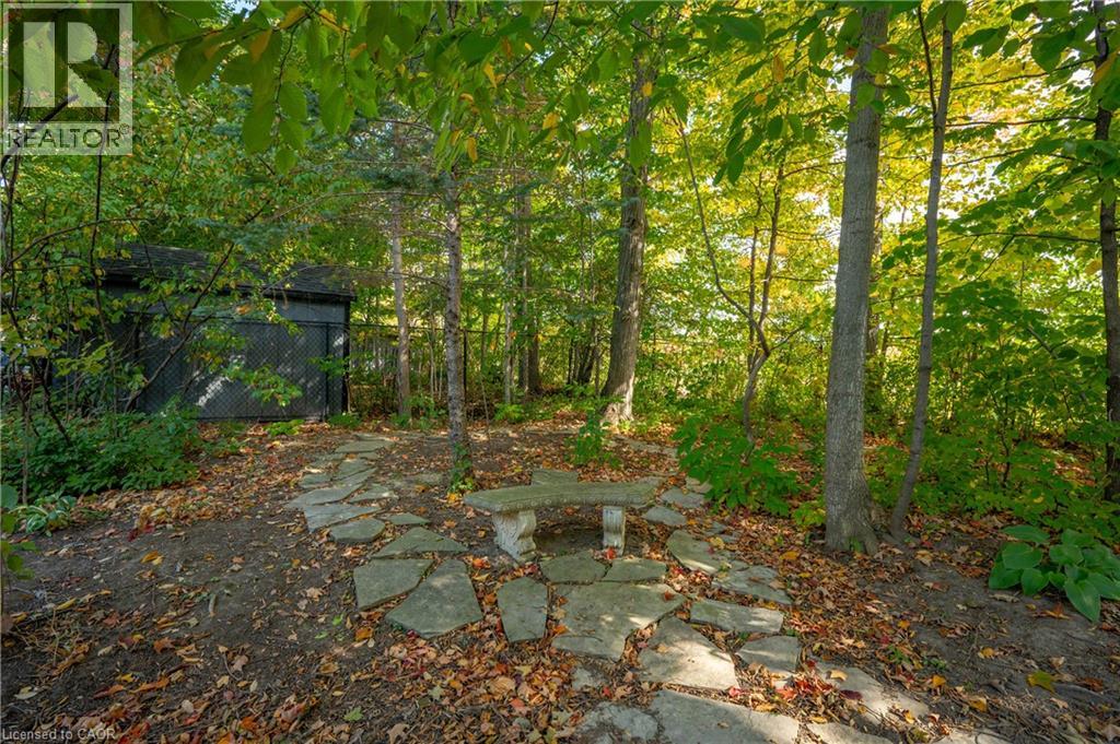 12 WELWOOD Avenue - 42