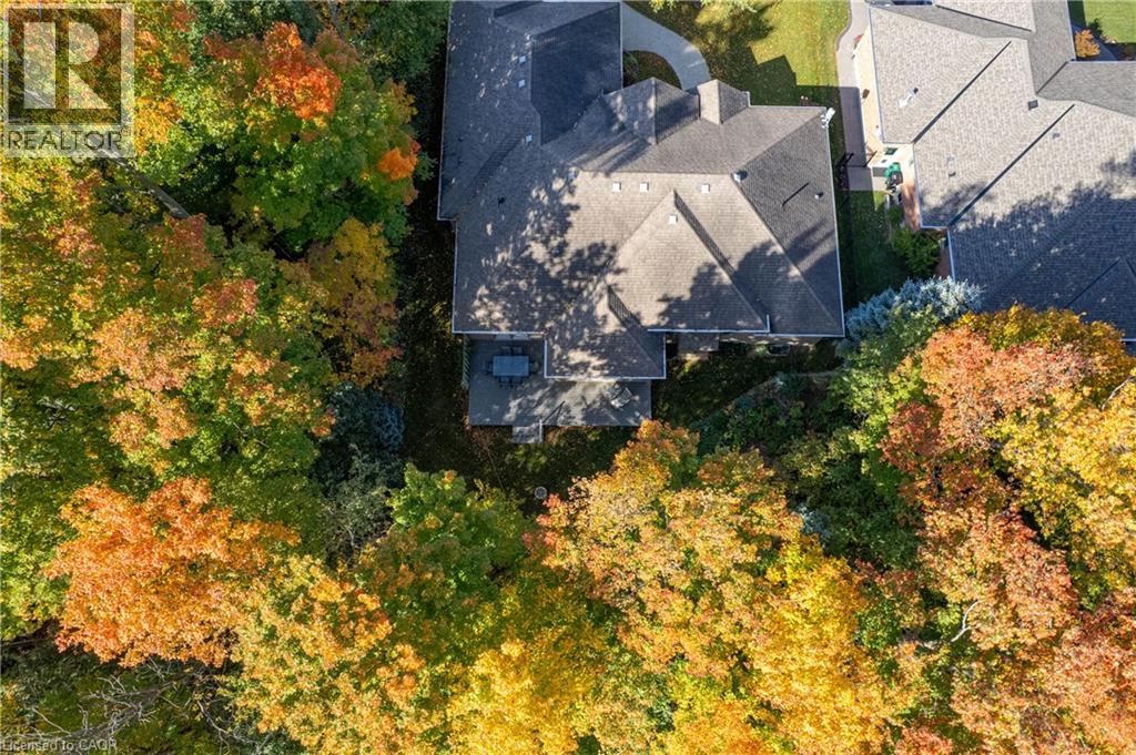 12 WELWOOD Avenue - Image 45
