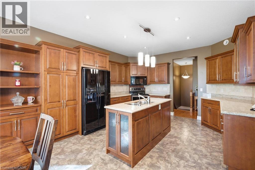 12 WELWOOD Avenue - Image 7