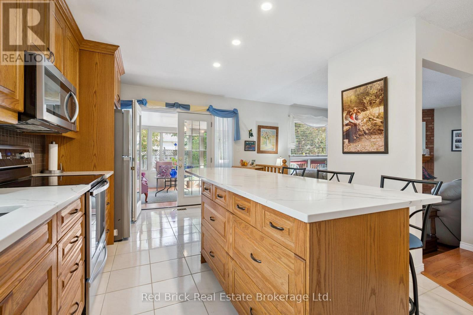 744 WOODHILL DRIVE - 16