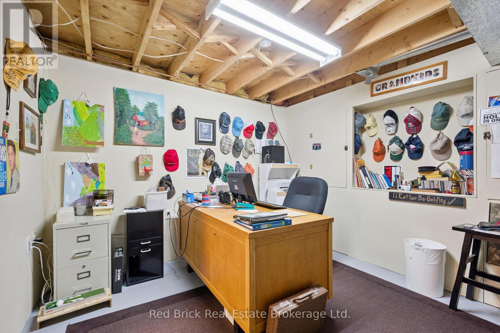 744 WOODHILL DRIVE - Image 34