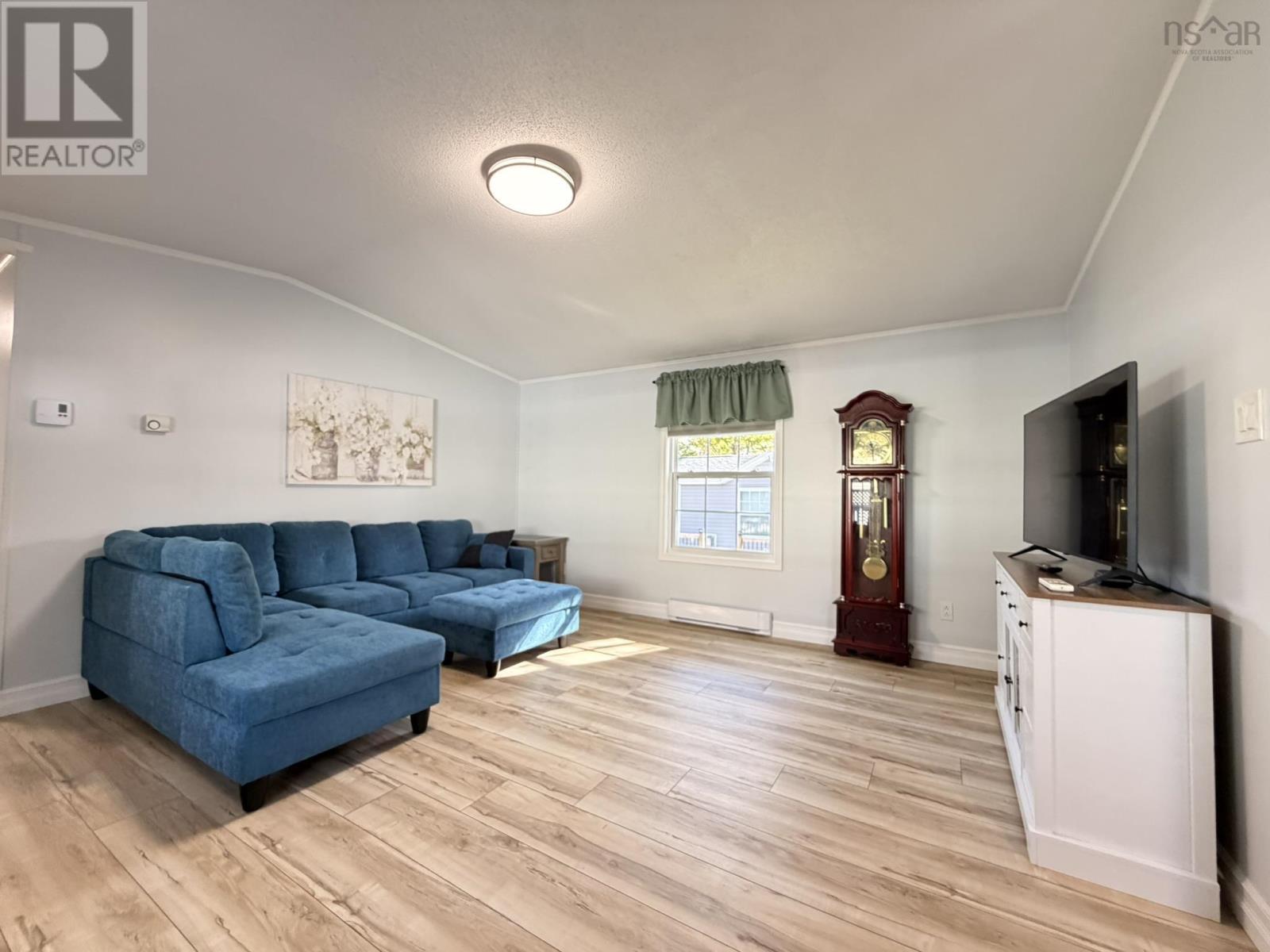 24 Seventh Street - 17