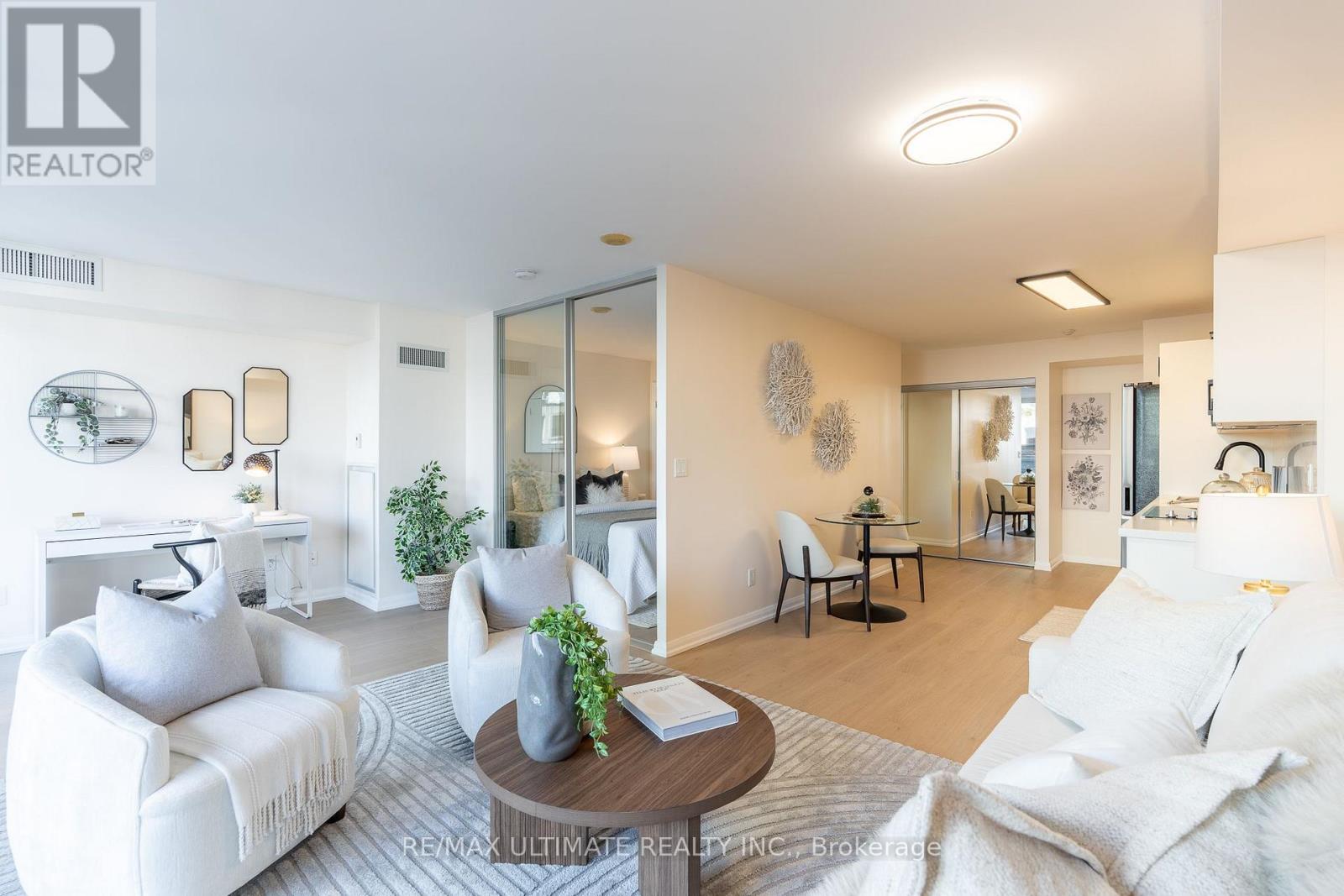 627- 111 Elizabeth Street, Toronto, ON photo 13