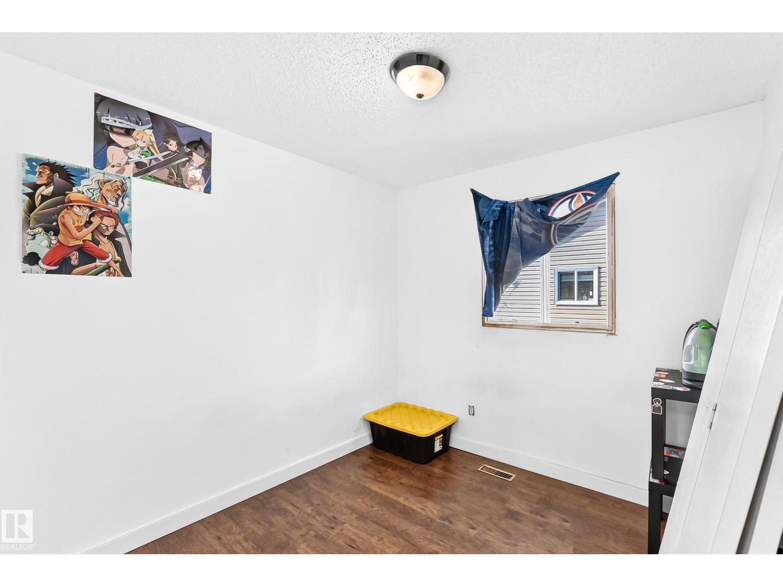 2415 145 Avenue NW, Fraser — photo 24 of 30: Property photo