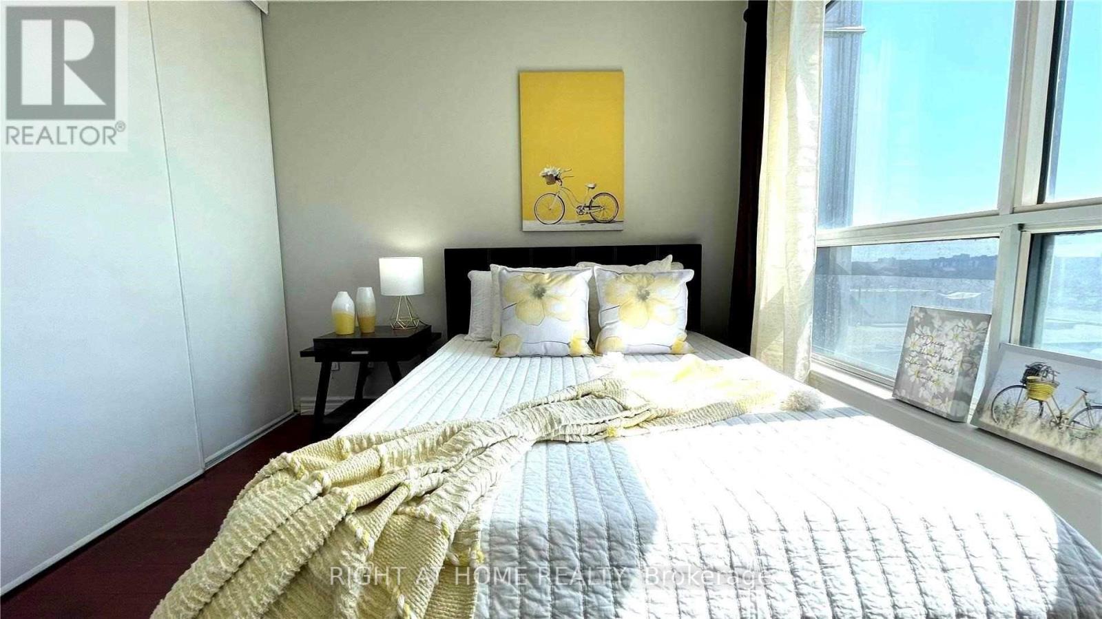 1470 Midland Avenue, Toronto, ON photo 5