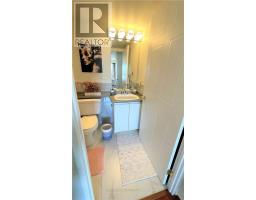 1470 Midland Avenue, Toronto, ON M1P4Z4 Photo 6