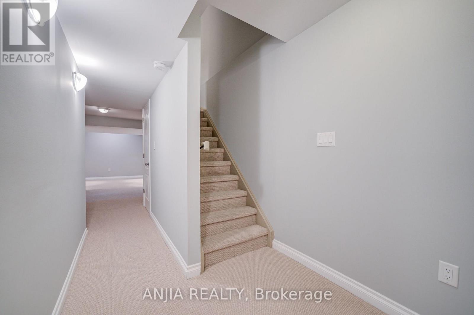 6 Expedition Crescent, Whitchurch-Stouffville, ON photo 40