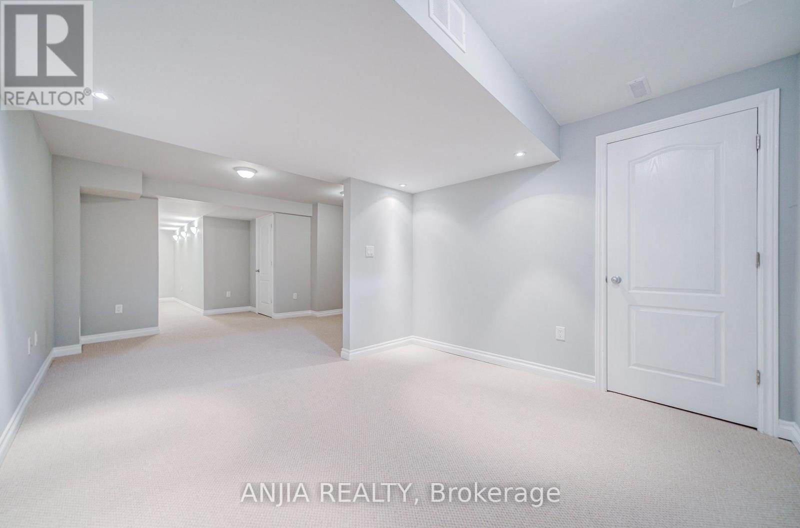 6 Expedition Crescent, Whitchurch-Stouffville, ON photo 46