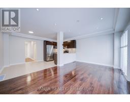 6 Expedition Crescent, Whitchurch Stouffville, ON L4A0T1 Photo 18
