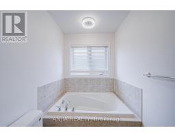 6 Expedition Crescent, Whitchurch Stouffville, ON L4A0T1 Photo 26
