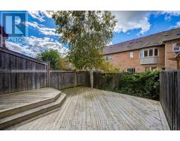 6 Expedition Crescent, Whitchurch Stouffville, ON L4A0T1 Photo 48