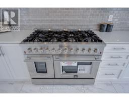 27 Hearthwood Gate, Whitchurch Stouffville, ON L4A4X1 Photo 20